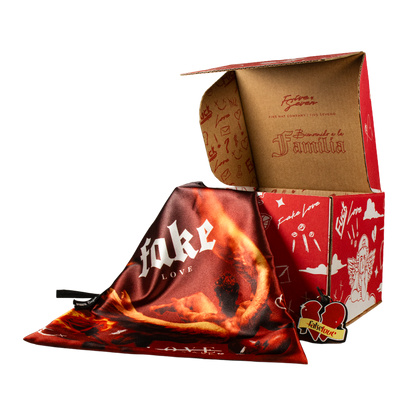 Full Set  Fake Love  (Caja,cubre polvo y llavero)