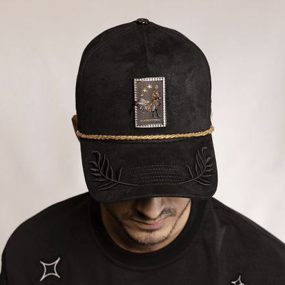 Gorra Carta Gallo Guirnaldas Black - Cincopunto7
